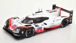 PORSCHE 919 HYBRID LE MANS 2017 In 1:18 Scale By IXO