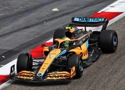 MCLAREN F1 LANDO NORRIS BAHRAIN GP 2022 In 1:18 Scale By Minichamps