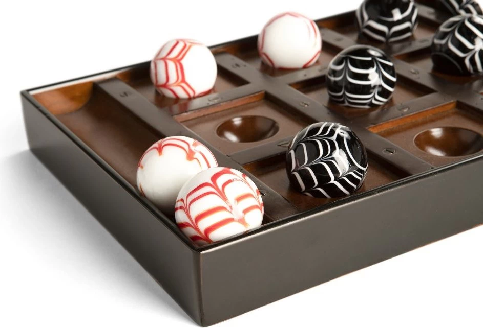 Venetian Tic-Tac-Toe By Authentic Models 4 Venetian Tic-Tac-Toe By Authentic Models - Image 2