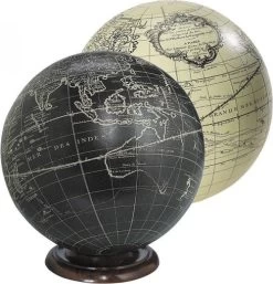 Vaugondy, Black, 18cm By Authentic Models